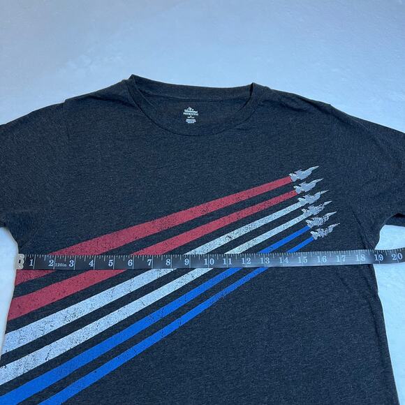 Celebrate Patriotic Women's Short Sleeve Jets USA Stripe T-Shirt Size M - Picture 7 of 8